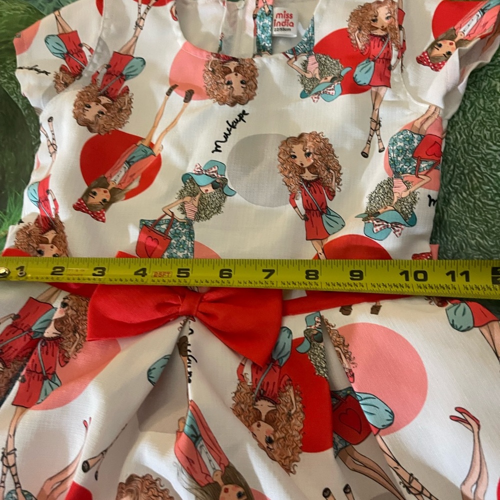 Girl’s Fashionista Dress with Red Bow Accent, Size 2-4 Toddler, EUC - Picture 14 of 16